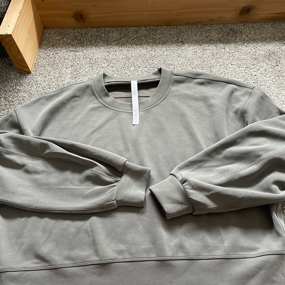 lulu sweatshirt